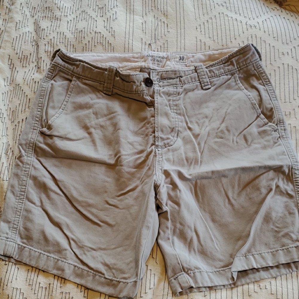 Abercrombie and Fitch grey chino shorts